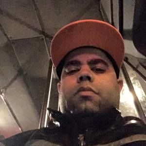 Meet your Posher, Ray